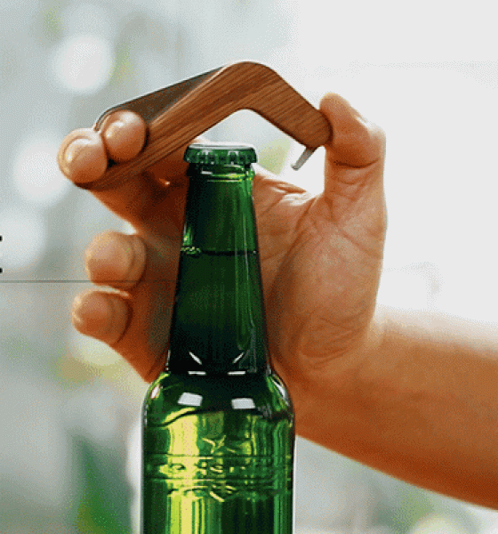 Verdens første ølåbner, der kan gå på internettet